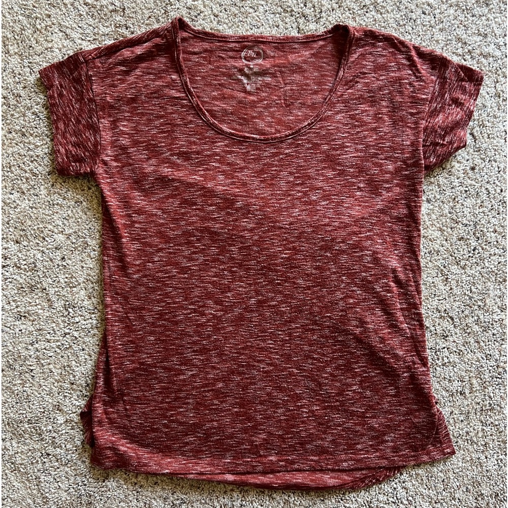 Women’s burnt orange t-shirt | Size M